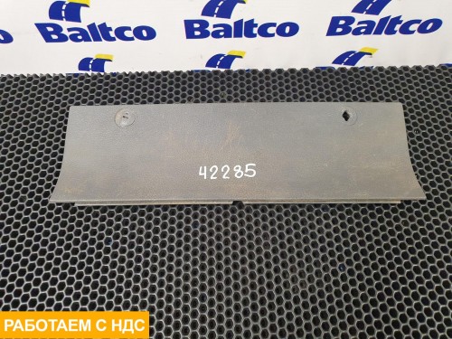 Крышка блока предохранителей